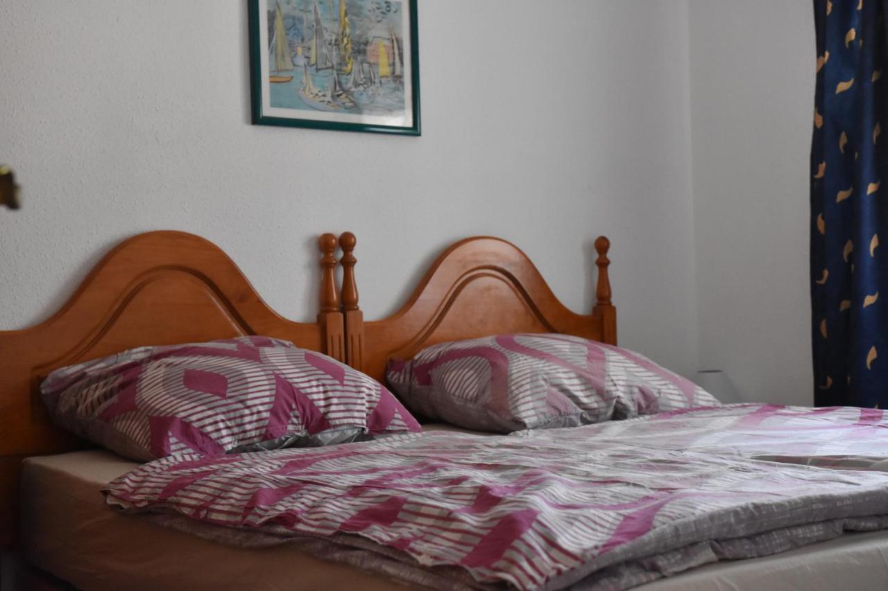 Casa Alexandra Apartment Les Deveses Ngoại thất bức ảnh